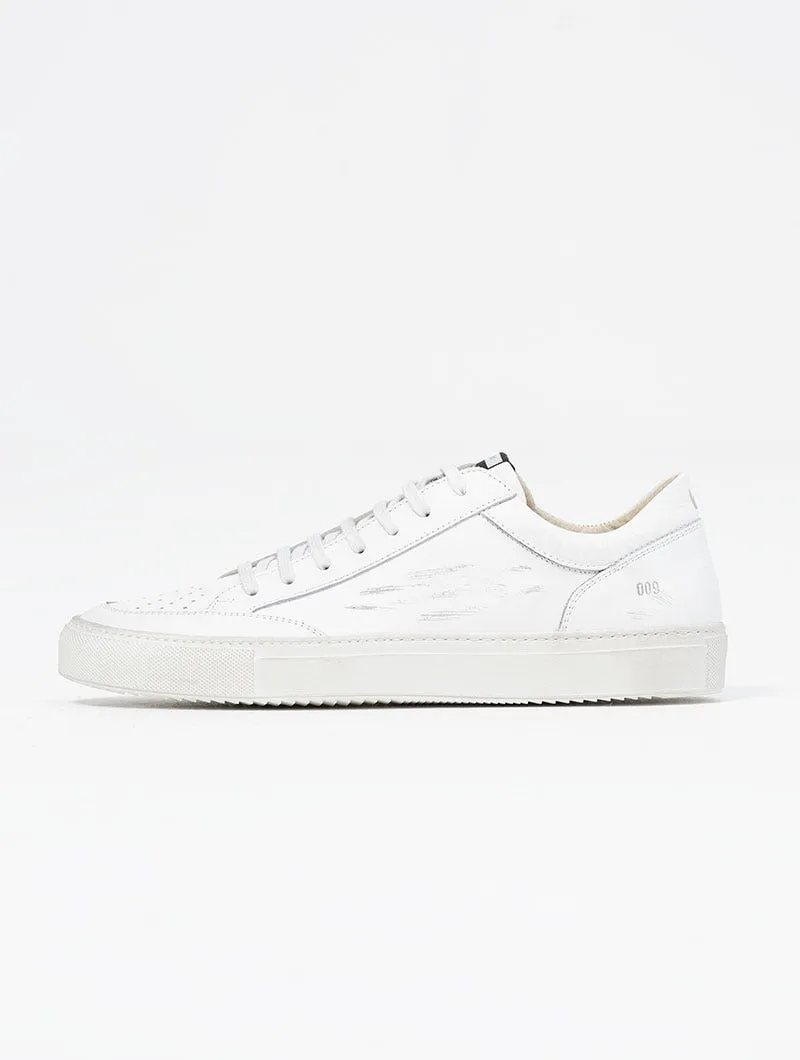 009 SNEAKERS IN OFF WHITE