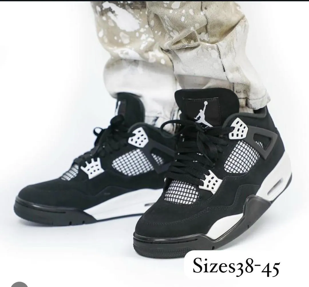 Air Jordan 4 – Iconic Style & Supreme Performance