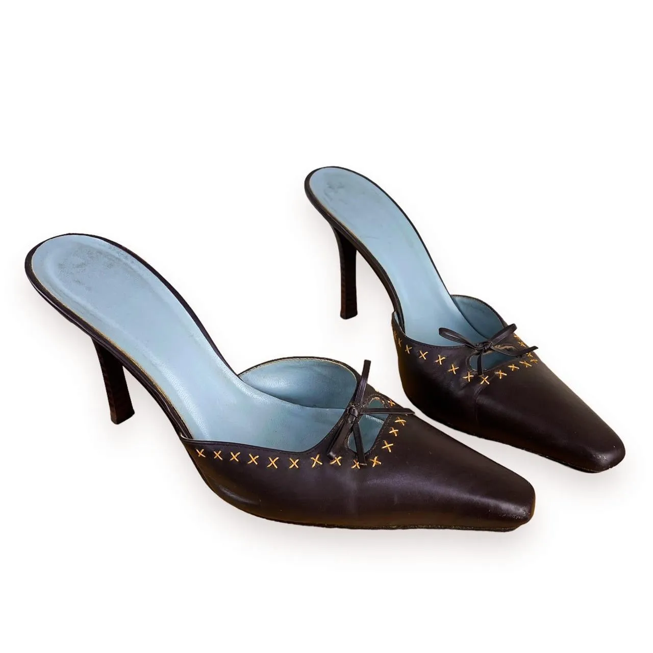 BCBG Vintage Leather Bow Pumps (9)