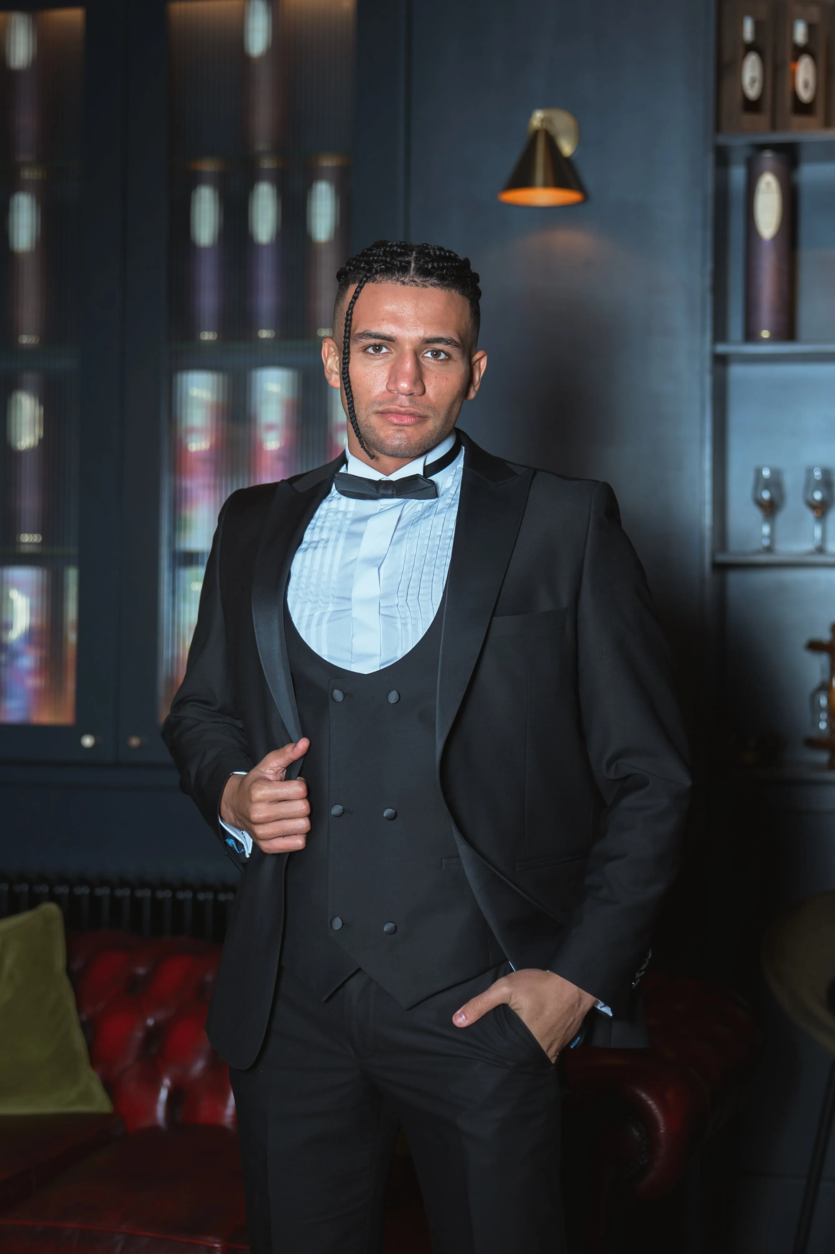 Black Dinner Suit Party Look