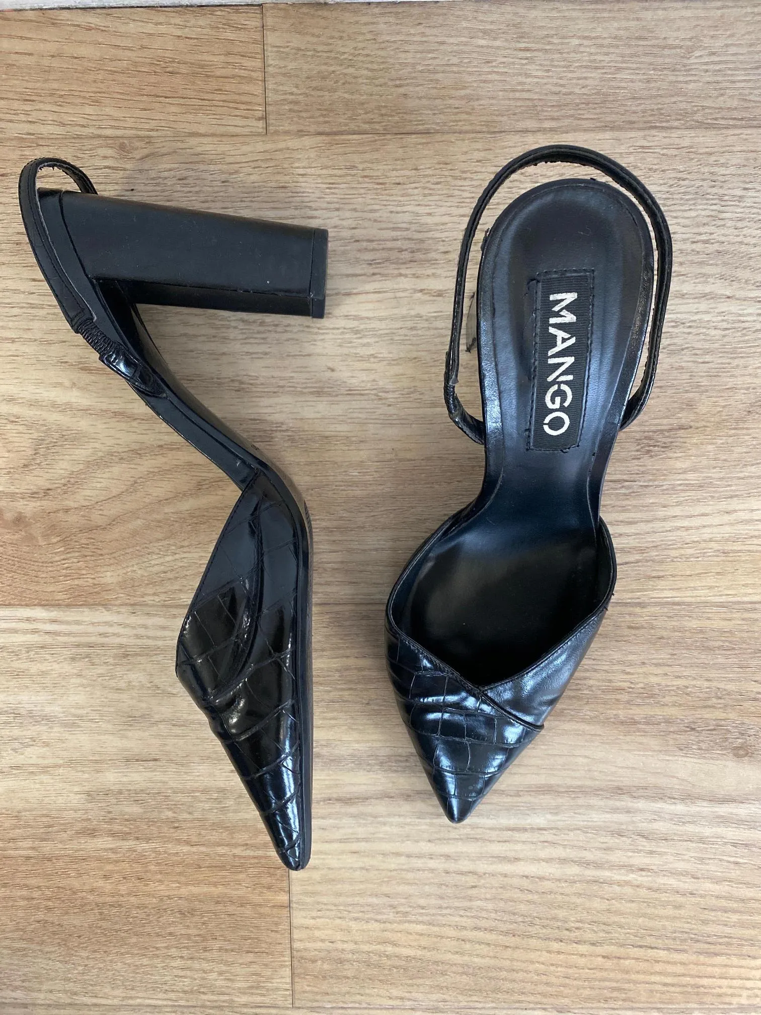 Black point toe heels, Mango, Size 6 - Damaged Item Sale