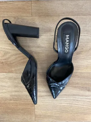 Black point toe heels, Mango, Size 6 - Damaged Item Sale