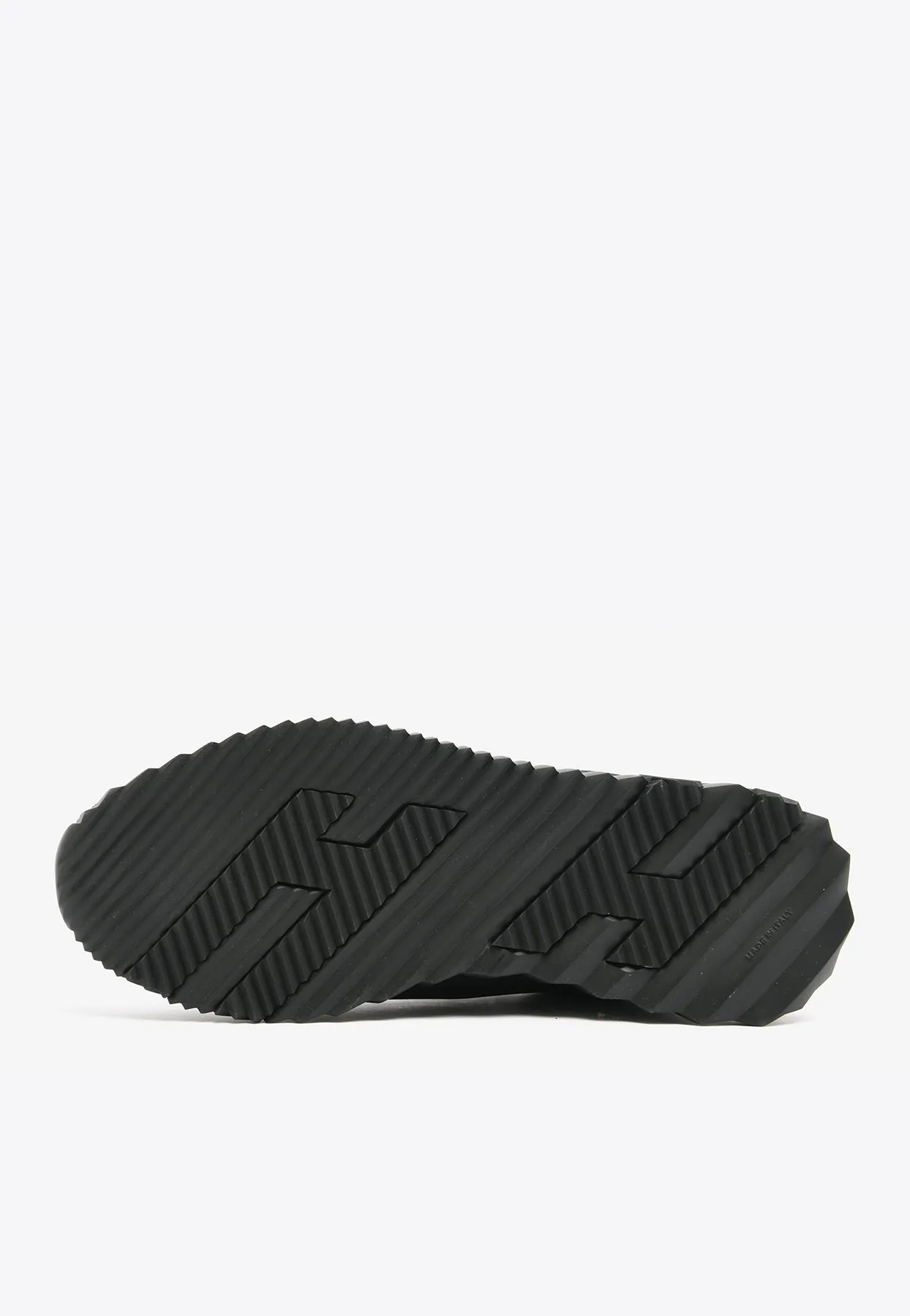 Bouncing Low-Top Sneakers in Black Satin and Suede