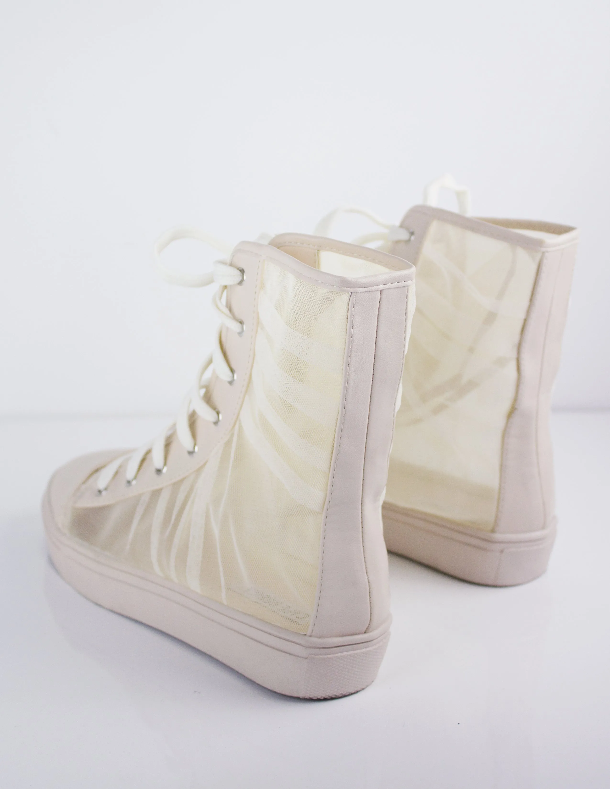 DOLLY SNEAKERS- BEIGE