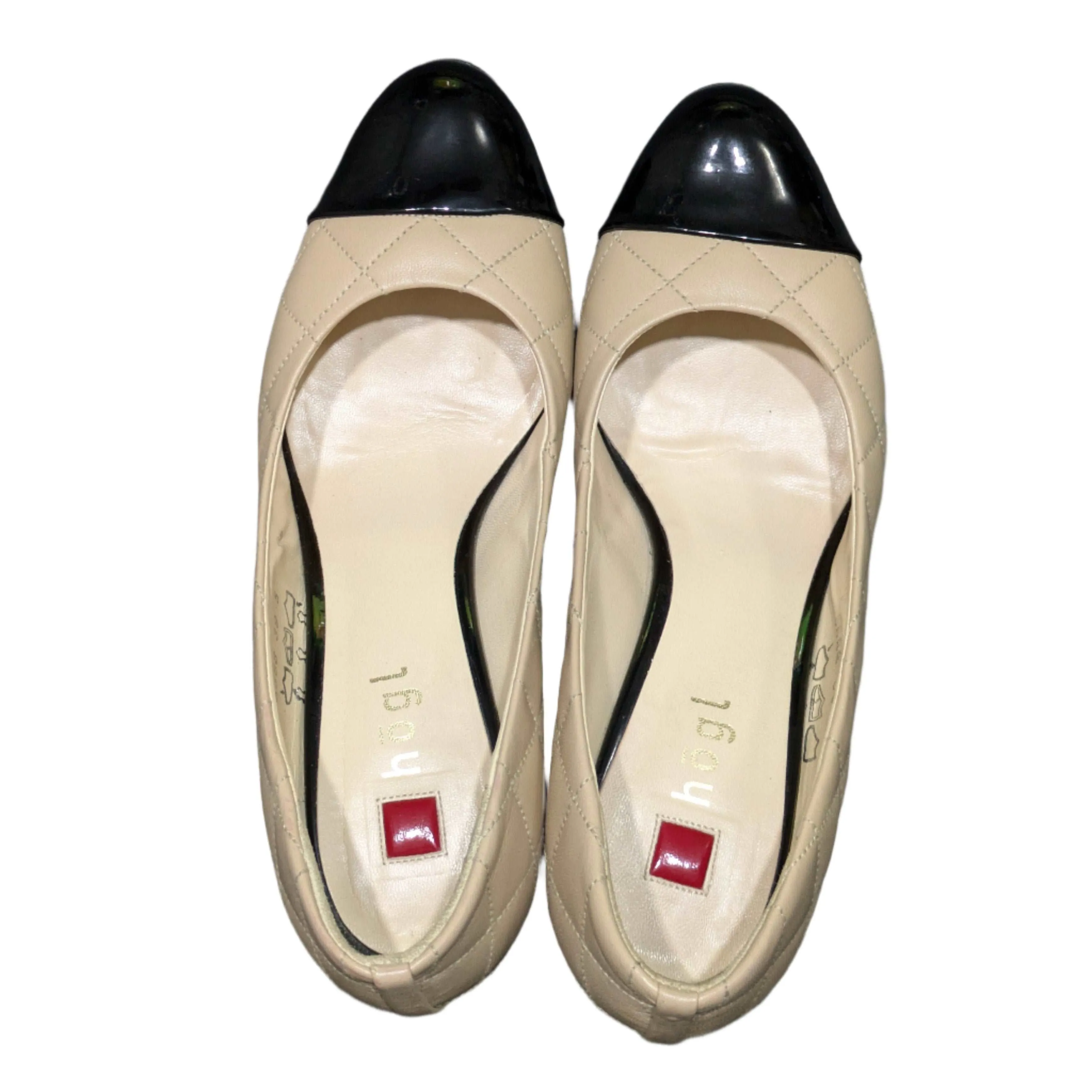 Hogl Quilted Leather Cap Toe Pumps Size EU 39 / UK 6 / US 8