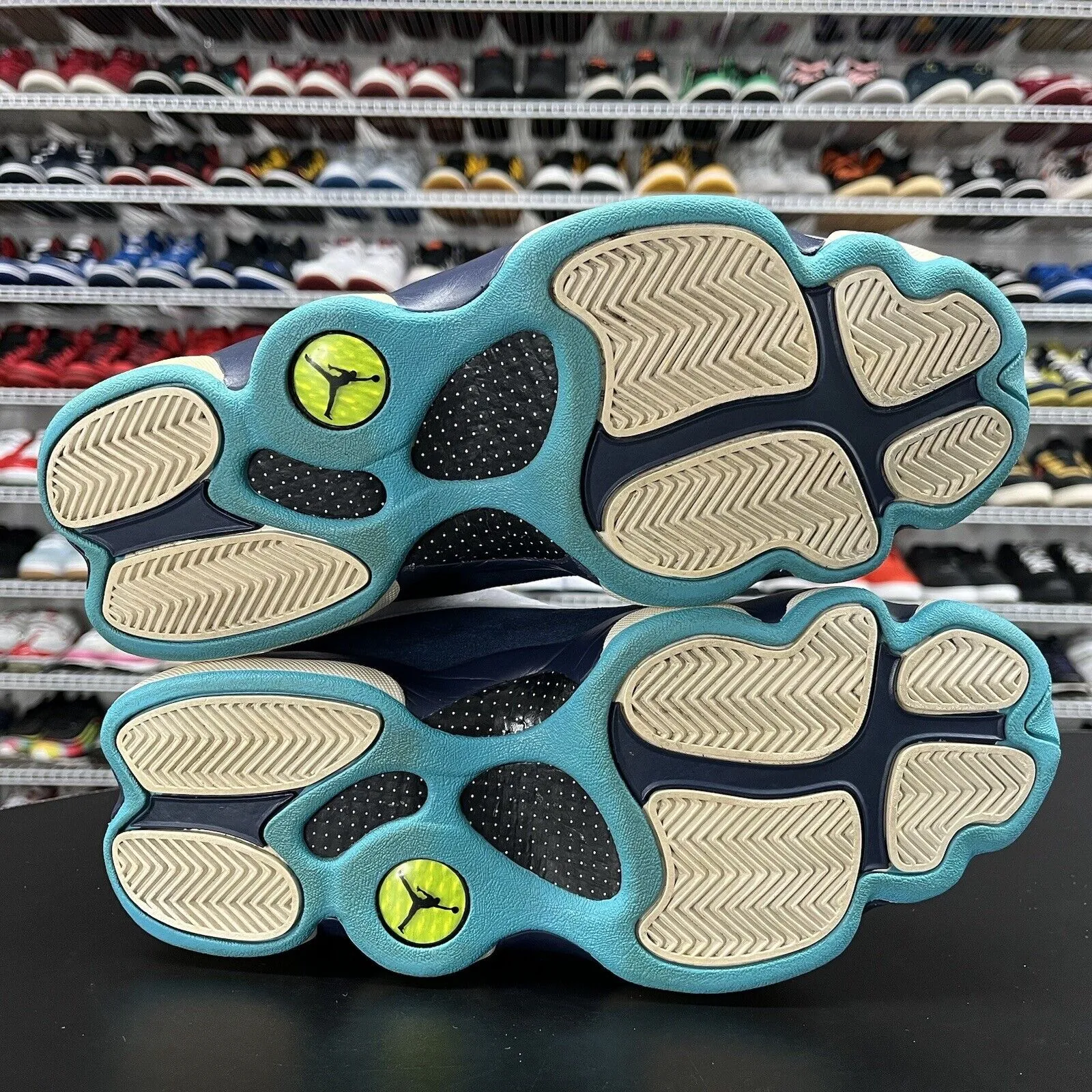 Nike Air Jordan 13 Low Hornets 2015 310810-107 Men's Size 9