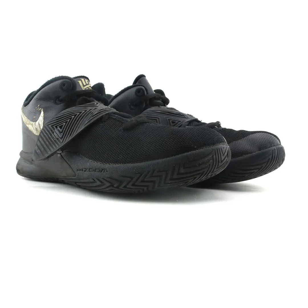 NIKE  KYRIE ATRAPAMOSCAS 3 NEGRO