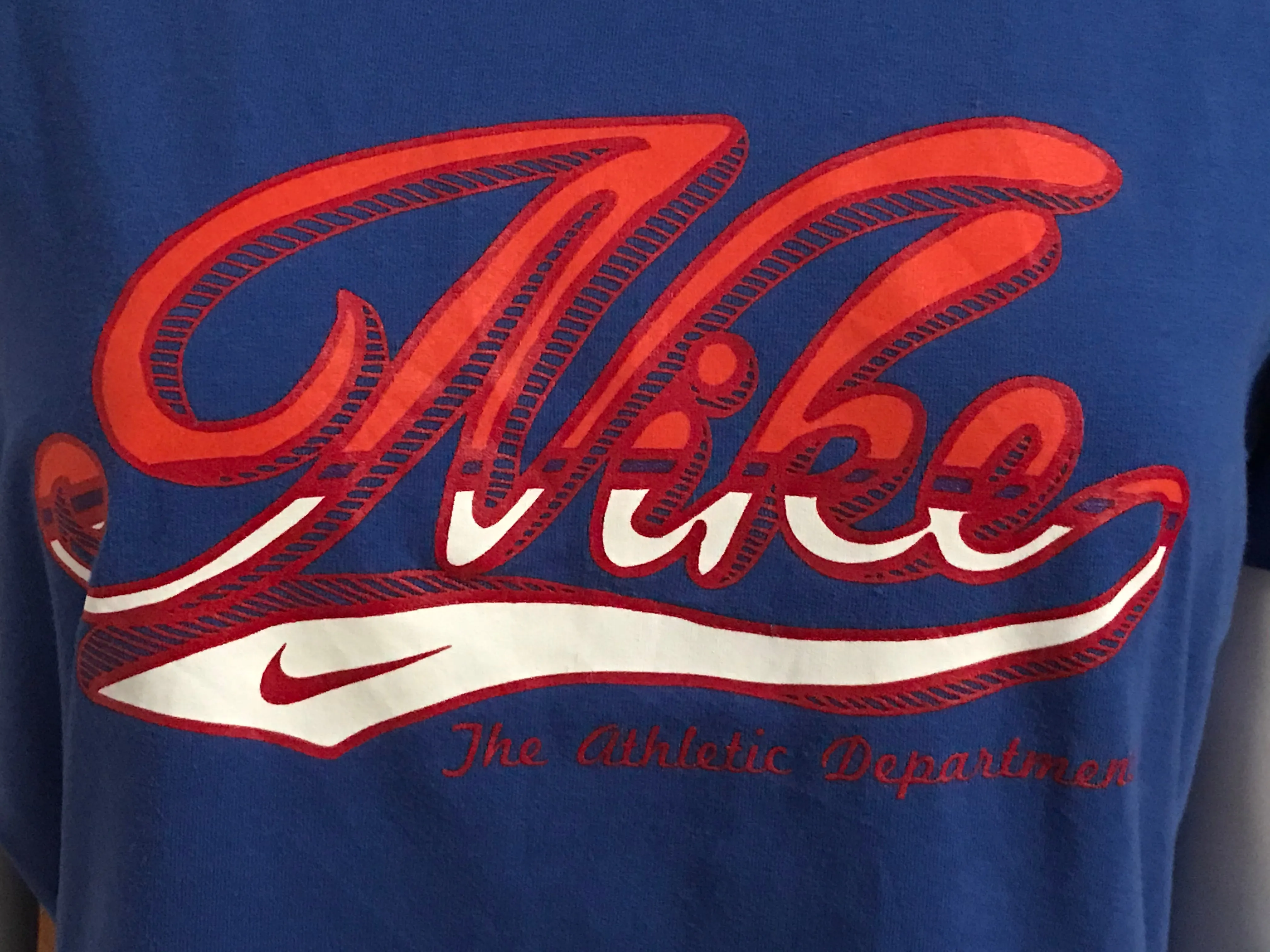 NIKE "THE ATHLETIC DEPARTMENT" DRI FIT COTTON Graphic Print Adult T-Shirt Tee Shirt L Lrg Large Blue Shirt