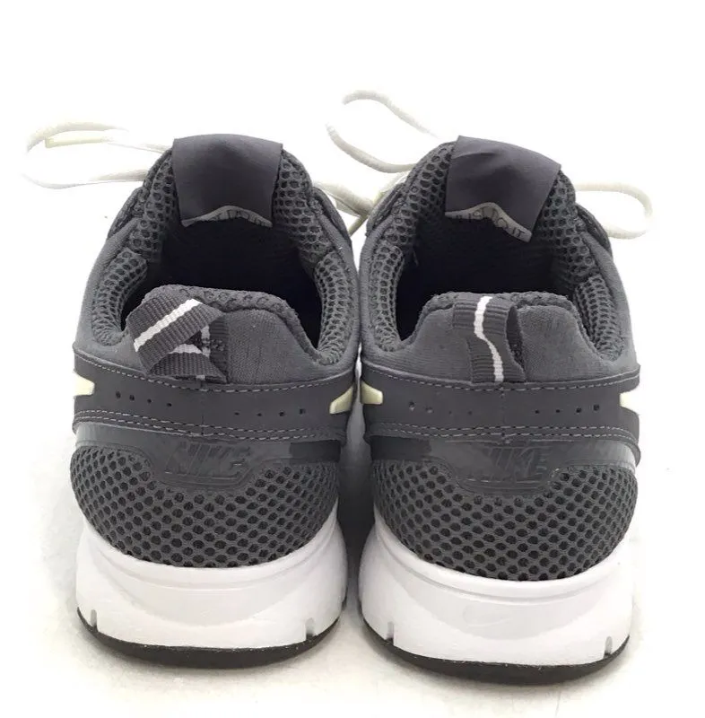 Nike Women's Gray Athletic Shoes - Size 6
