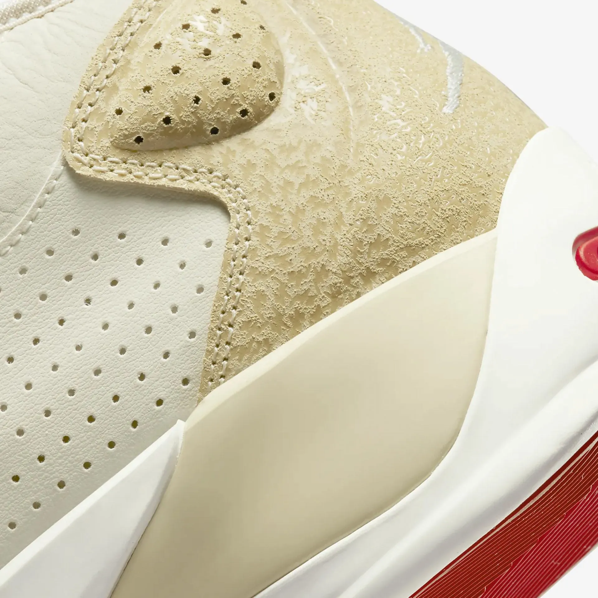 Nike | ZION 2 PF  { FOSSIL/TEAM GOLD