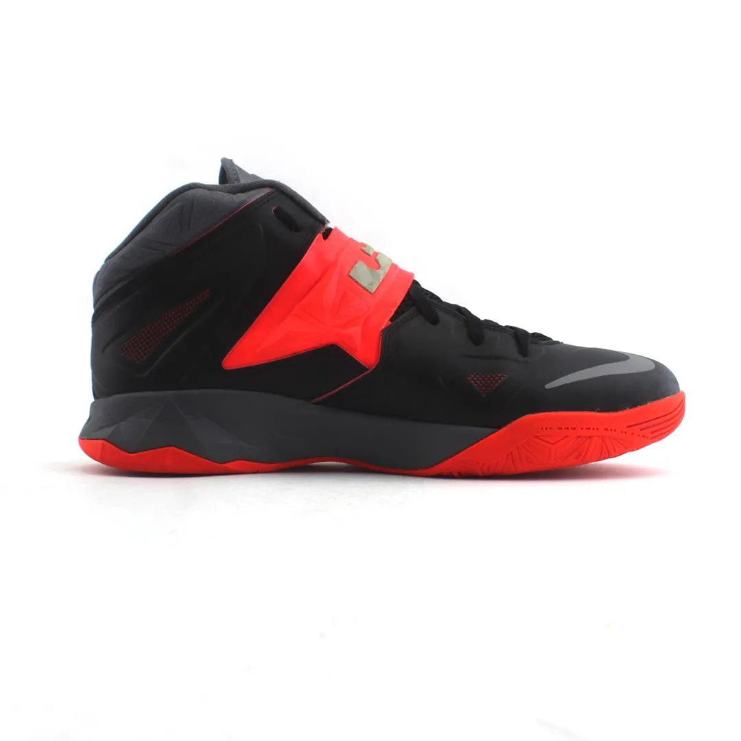 NIKE ZOOM LEBRON SOLDIER 7