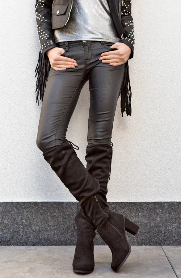 Overknee Suede Heels Black