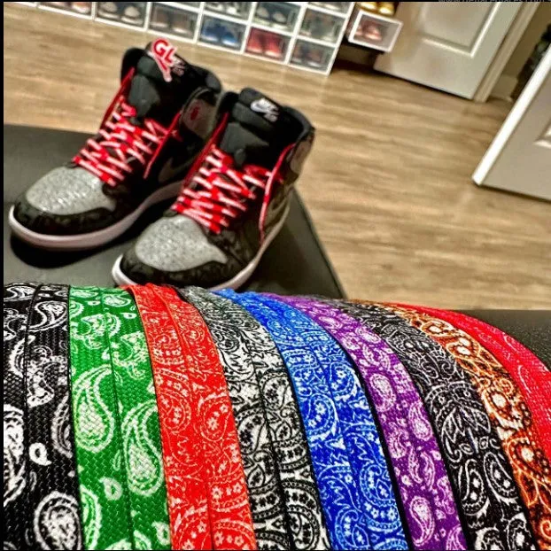 Paisley Print Laces