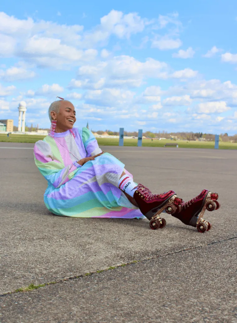 PLUM ROLLER SKATES