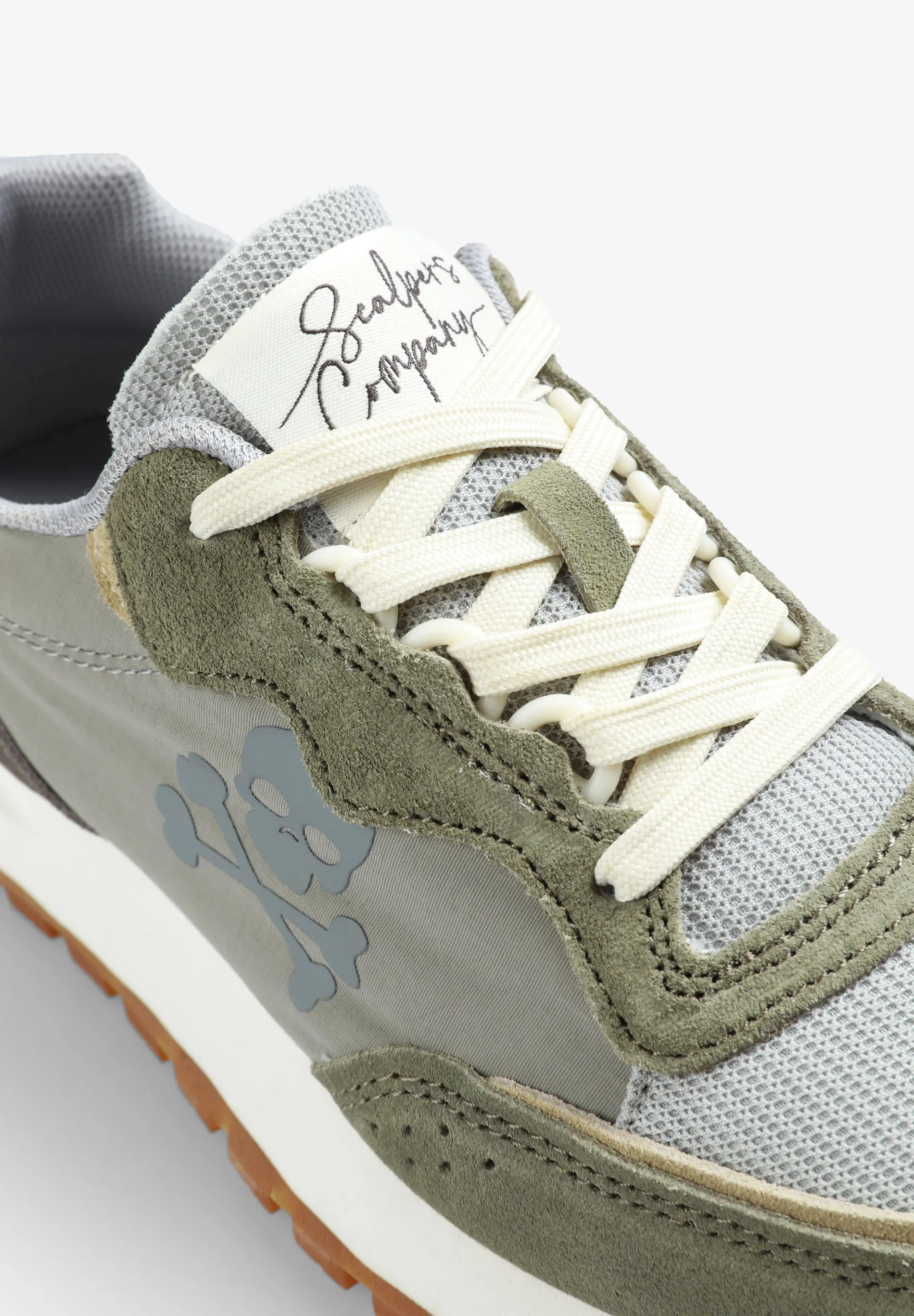 PRONOUNCED SOLE SKULL SNEAKERS
