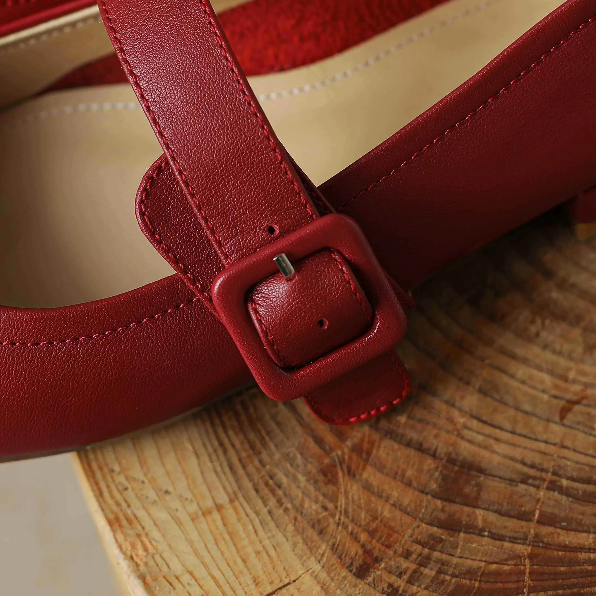 QM144 Women's Casual Shoes - Leather Pumps with Square Low Heel