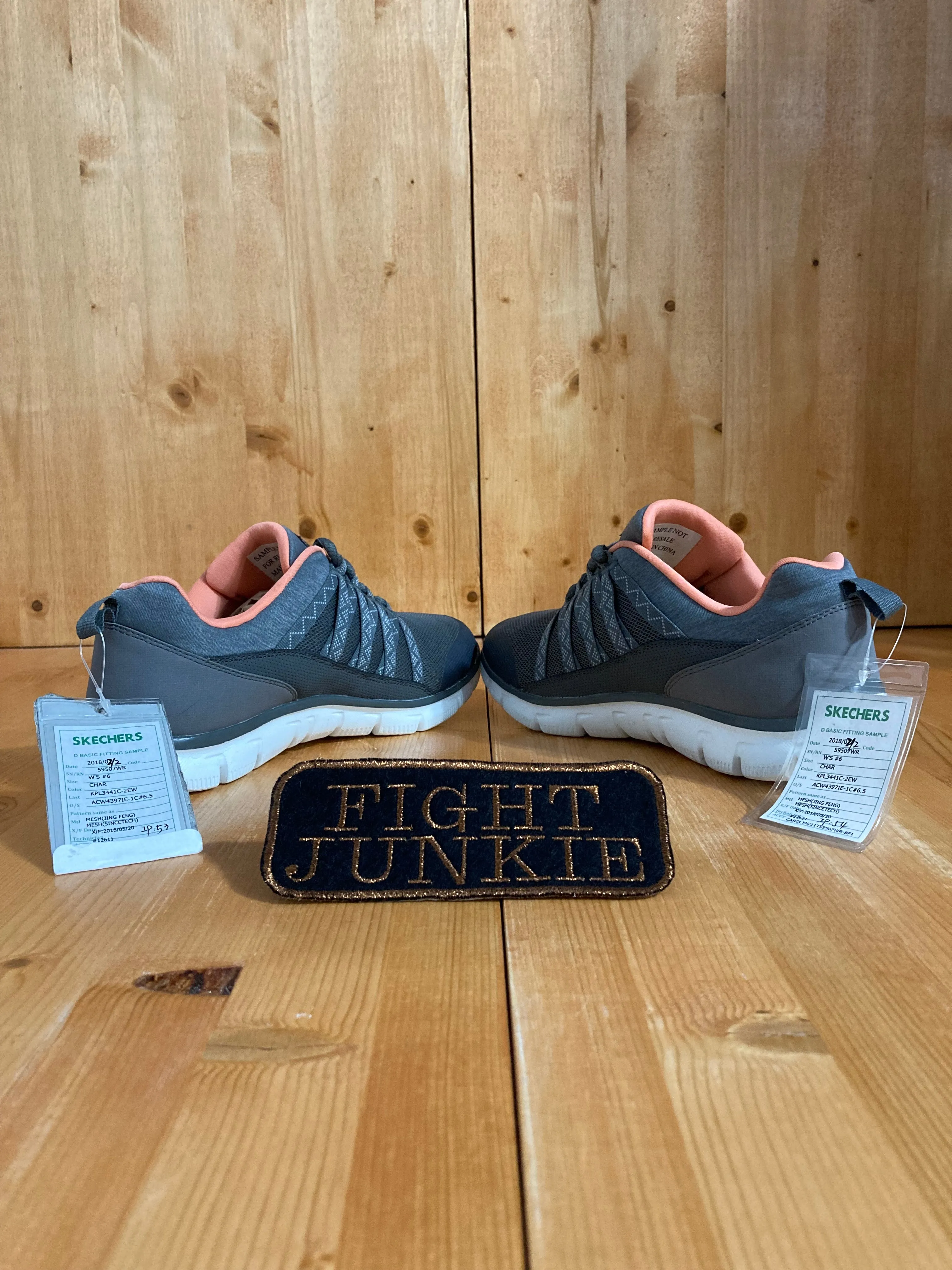 SKECHERS SKETCHERS FACTORY SAMPLE LITE WEIGHT WIDE FIT Women 6 Shoes Gray 59507WR