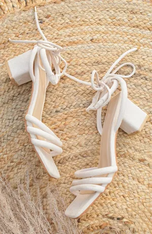 Strik Heels Suede Beige