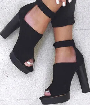The Velvet Leather Ultra Thick high heel