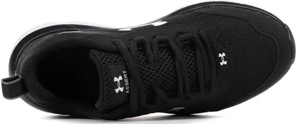 Under Armour Assert 9 Wide Jet Gray/White Size 7Y Boys' New